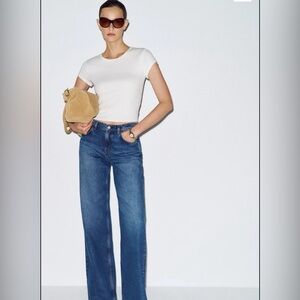 Reformation Cream Short Sleeve Tee